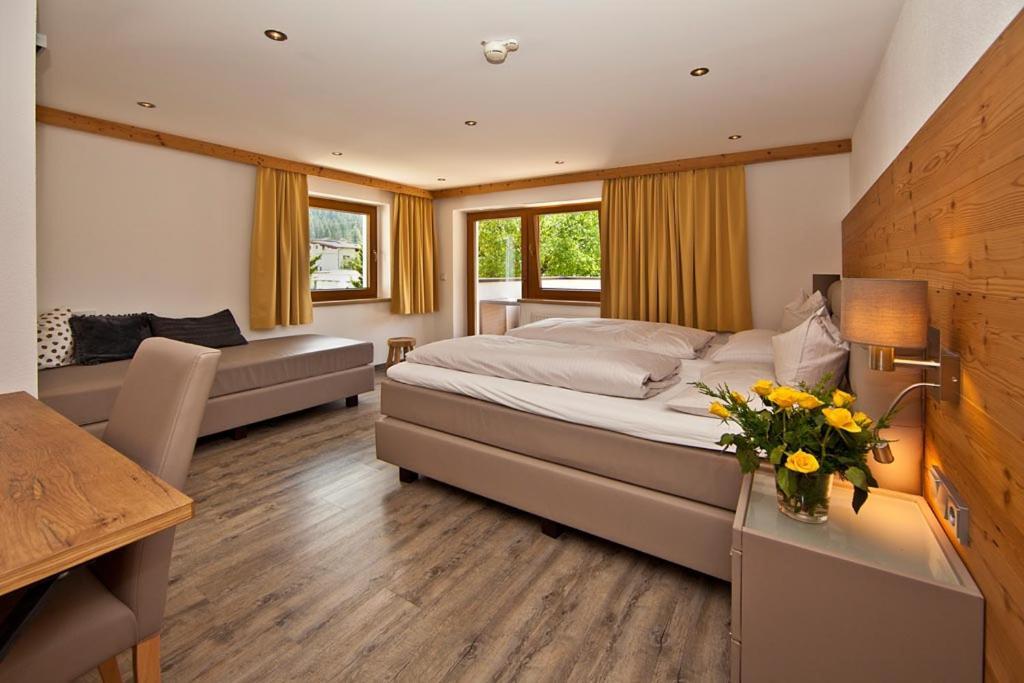 Landhotel Denggerhof Mayrhofen Bagian luar foto