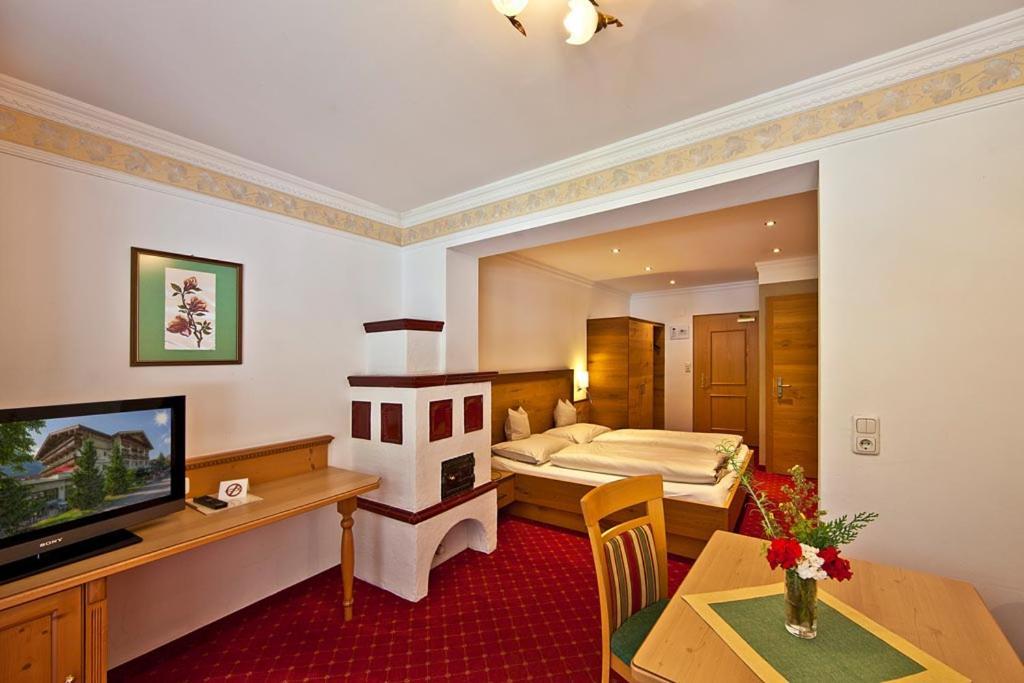 Landhotel Denggerhof Mayrhofen Bagian luar foto