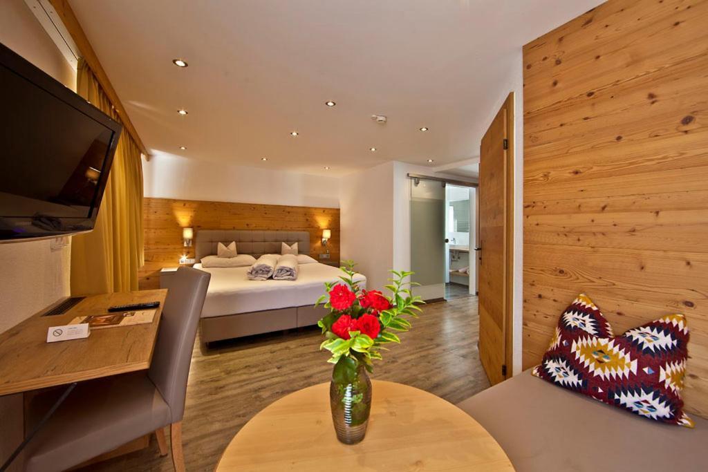 Landhotel Denggerhof Mayrhofen Bagian luar foto