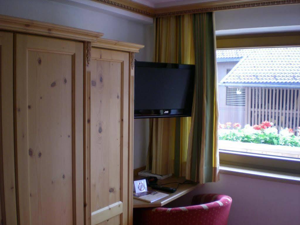 Landhotel Denggerhof Mayrhofen Bagian luar foto